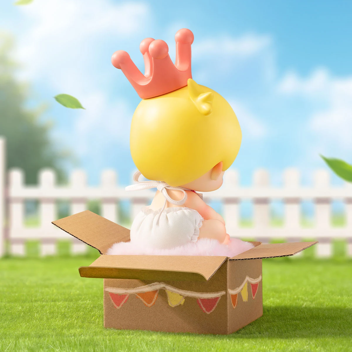 Baby Molly Enjoy The Breeze Figurine 2 Baby Molly Enjoy The Breeze Figurine - Image 2