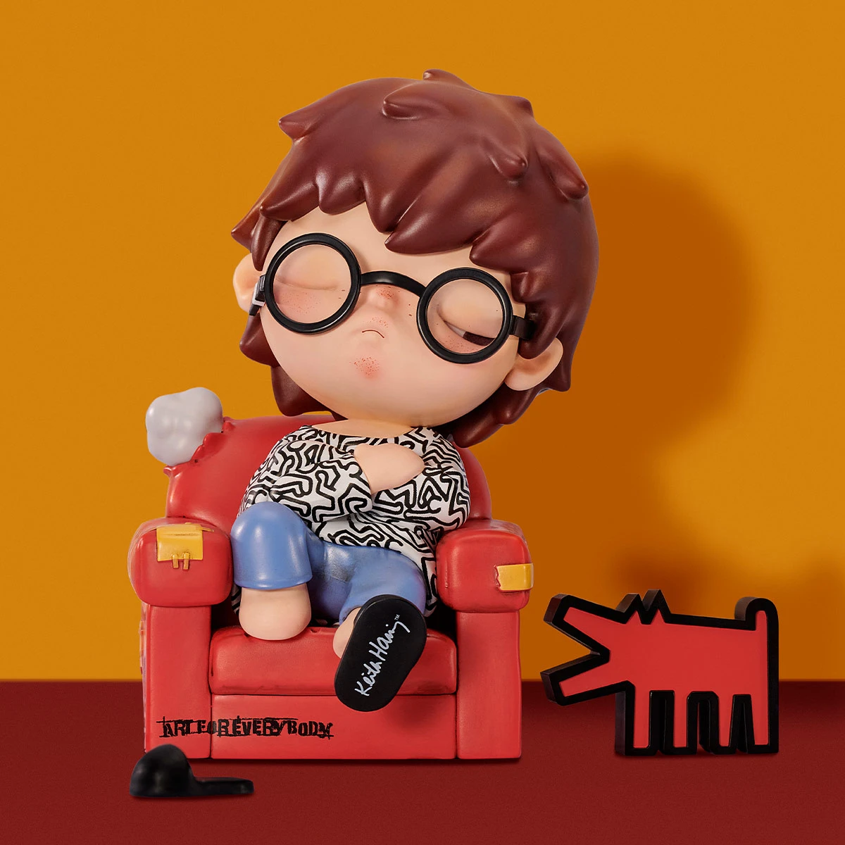 Hirono X Keith Haring Figurine 3 Hirono X Keith Haring Figurine - Image 3