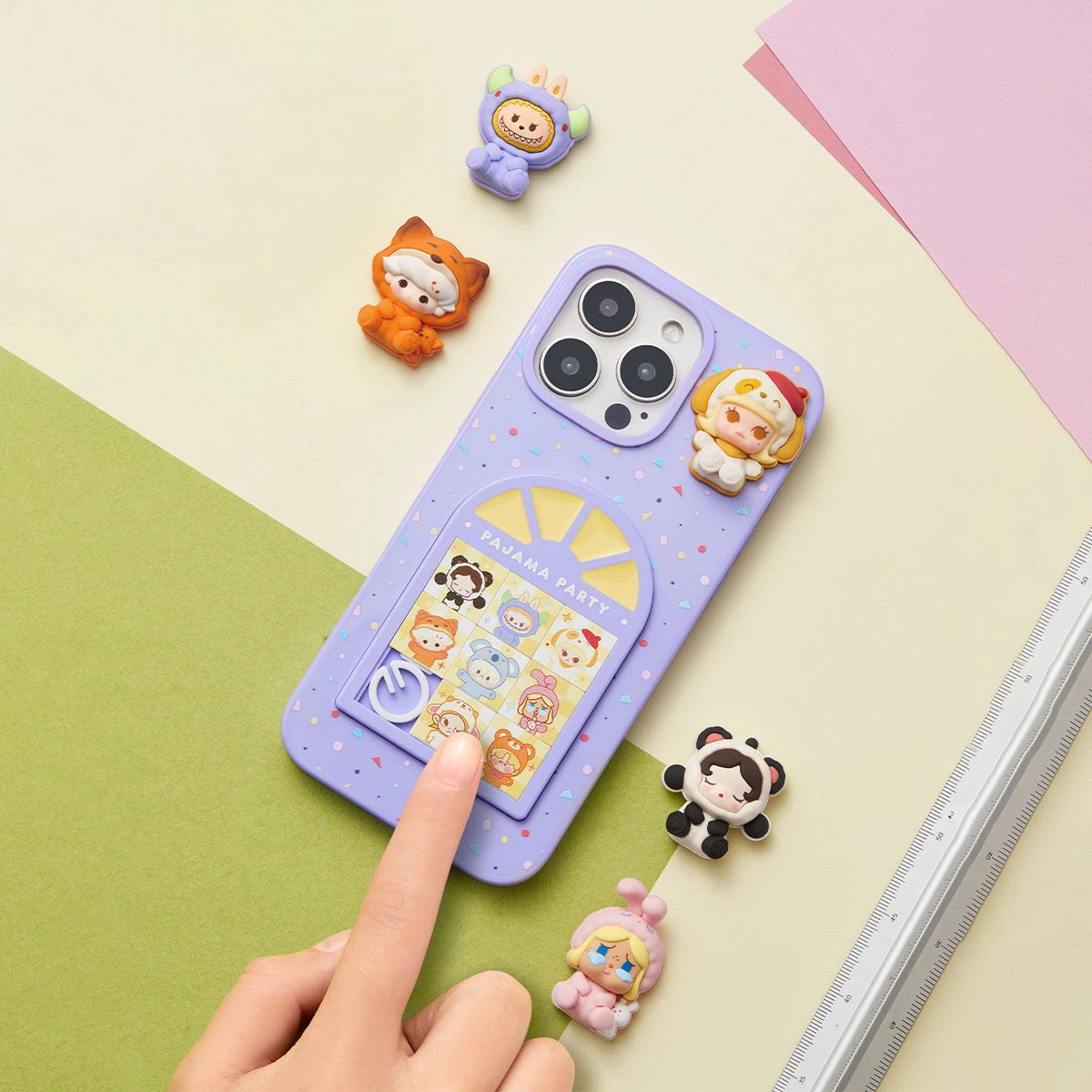 POP BEAN Pajama Party Sliding Hole Phone Case 4 POP BEAN Pajama Party Sliding Hole Phone Case - Image 4